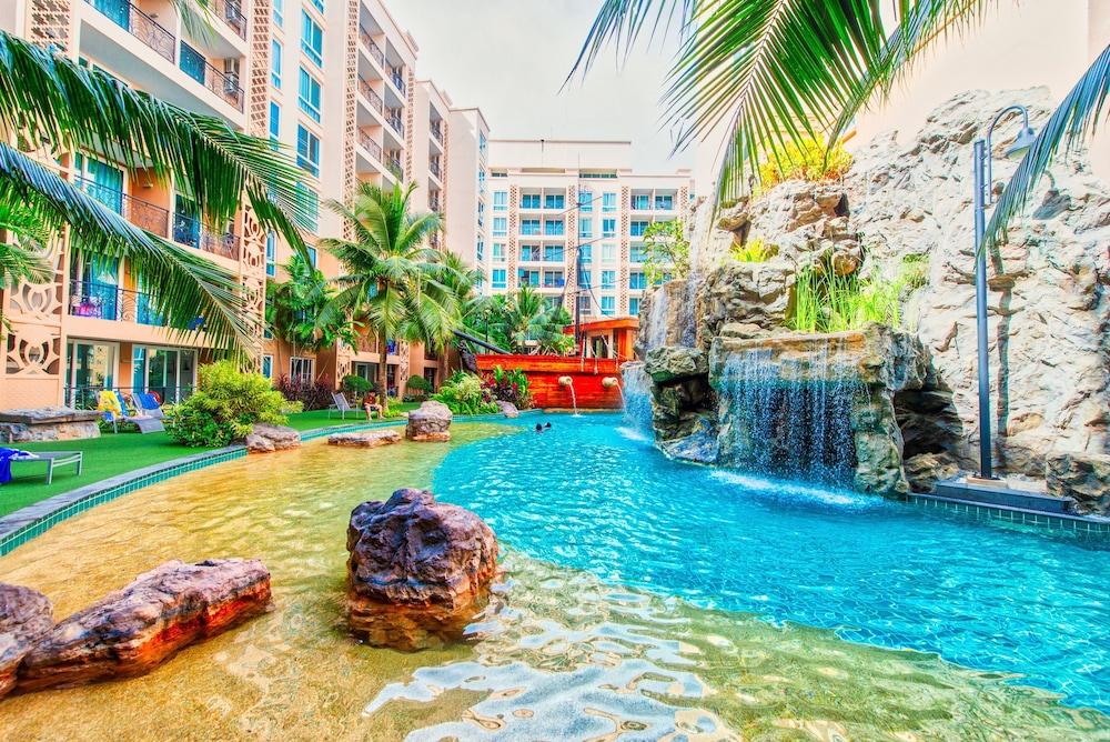 Atlantis Condo Resort Jomtien Beach Exterior foto
