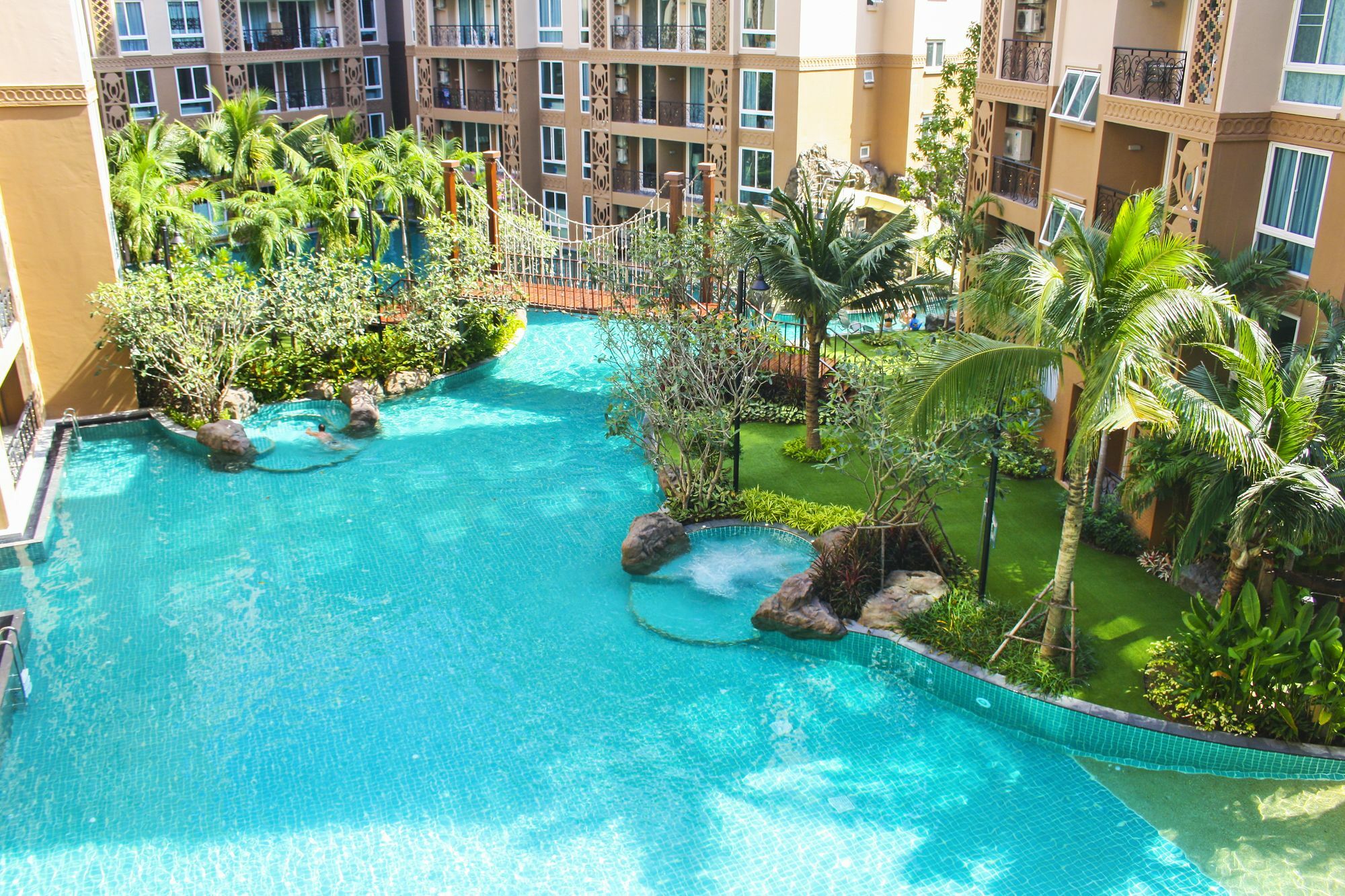 Atlantis Condo Resort Jomtien Beach Exterior foto